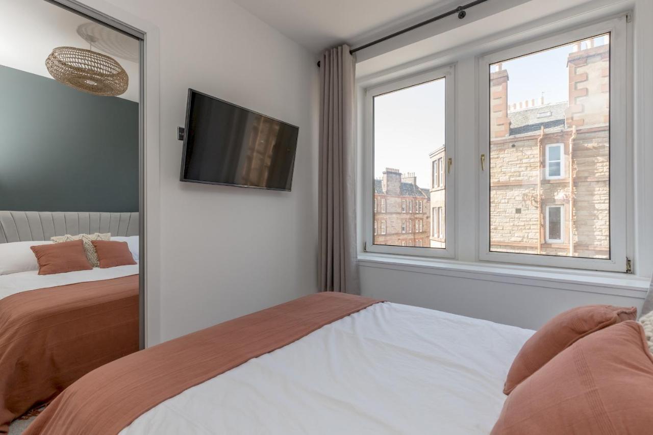 Pass The Keys Stunning 3 Bed Loft Style Apt With Free Parking EDI Buitenkant foto